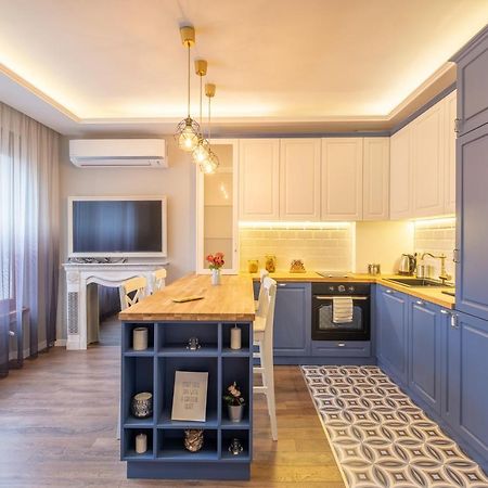 Designer & Cozy 2Bd Flat With A Parking In The City Center By Flat Mаnager Sofia Exterior photo