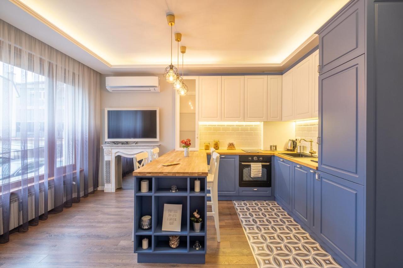 Designer & Cozy 2Bd Flat With A Parking In The City Center By Flat Mаnager Sofia Exterior photo