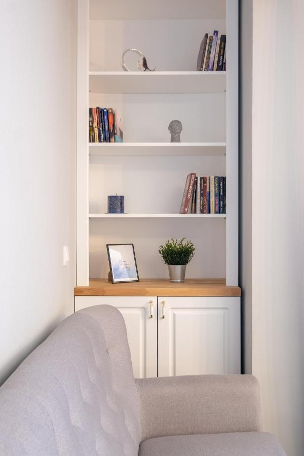 Designer & Cozy 2Bd Flat With A Parking In The City Center By Flat Mаnager Sofia Exterior photo